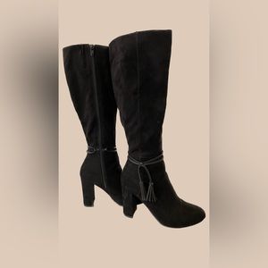 Black suede knee boots
